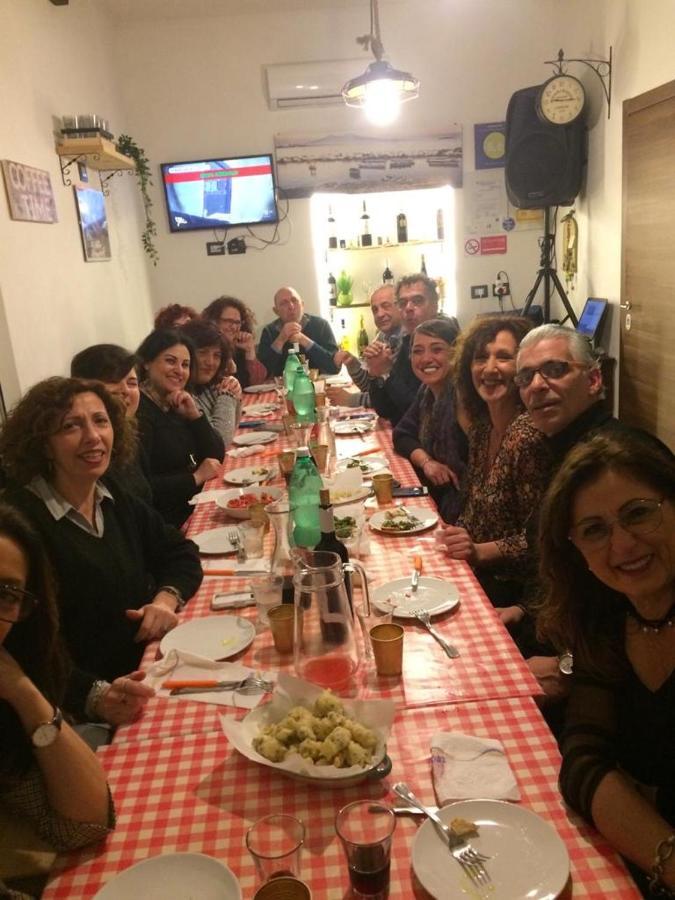 Bed and Breakfast Na tazzulel e cafe Napoli Esterno foto
